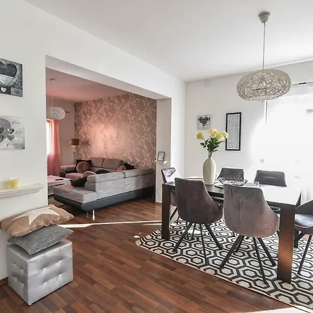 Appartement Brzoja *