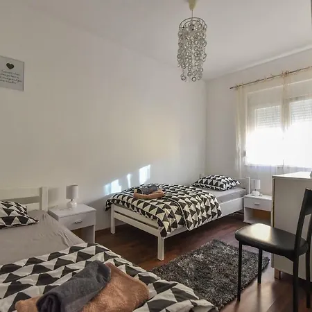 Brzoja Appartement *